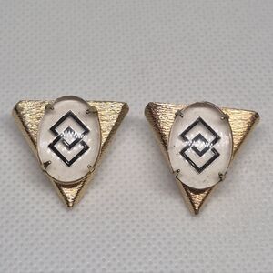 VINTAGE Gold Tone Collar Tips with White Geometric Enamel Detail